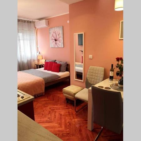 Studio Prim Belgrad Exterior foto