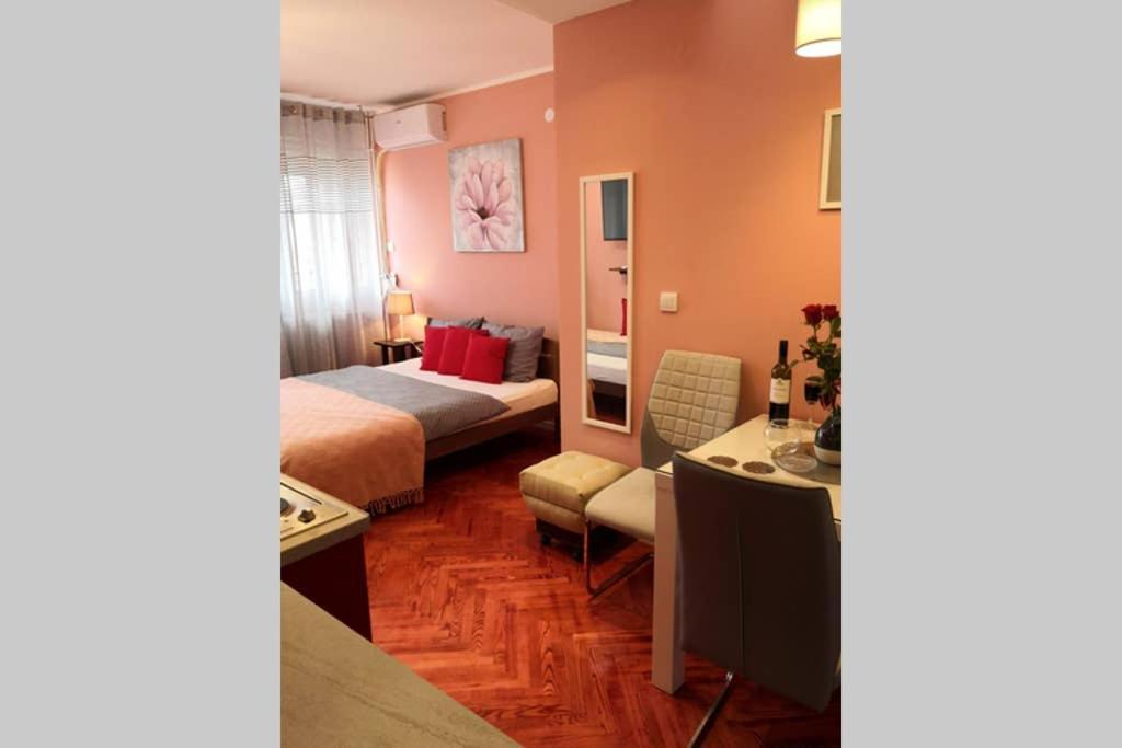 Studio Prim Belgrad Exterior foto